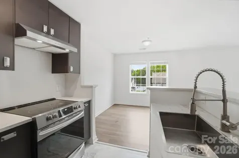 3937 Mohawk Court Charlotte NC 28215