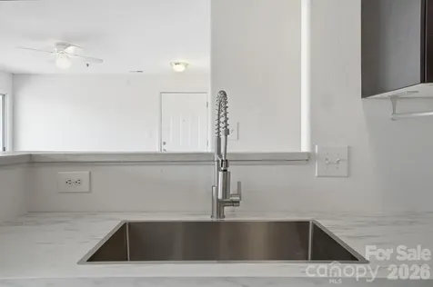 3937 Mohawk Court Charlotte NC 28215