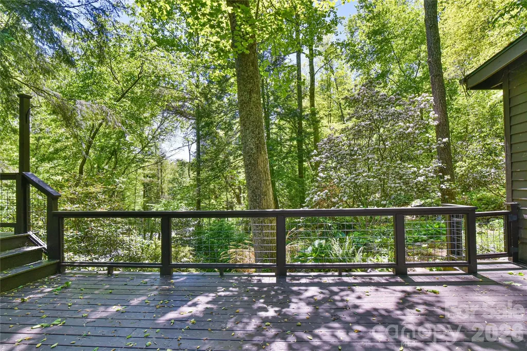 1 Hillcrest Lane Black Mountain NC 28711
