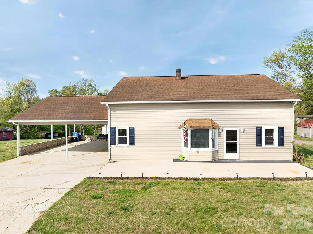 4163 Horseshoe Bend Road Hudson NC 28638