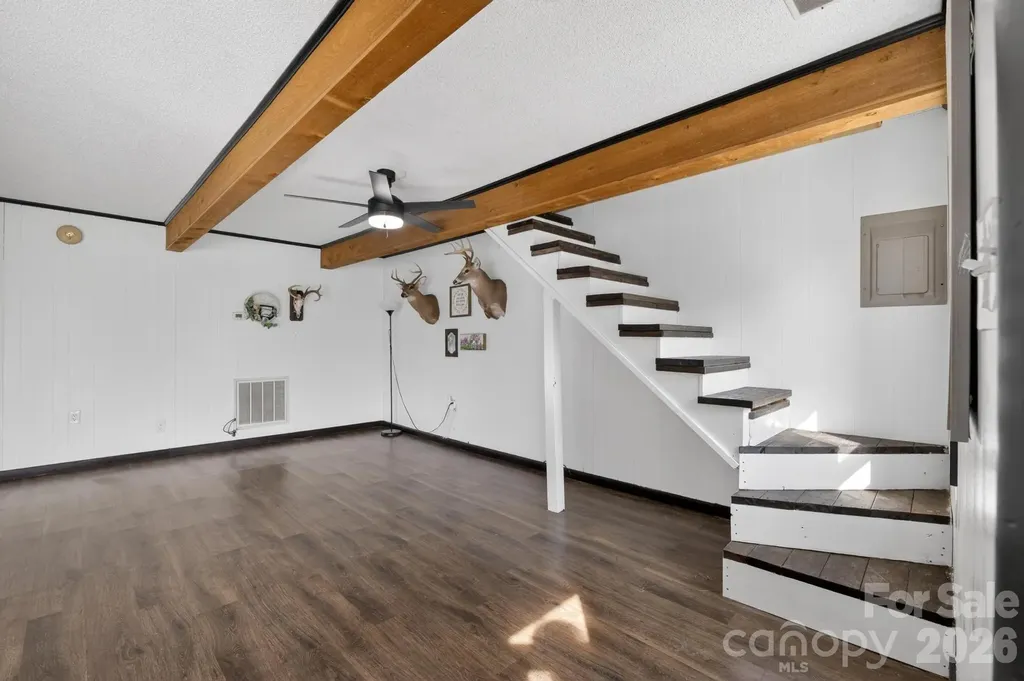 4163 Horseshoe Bend Road Hudson NC 28638
