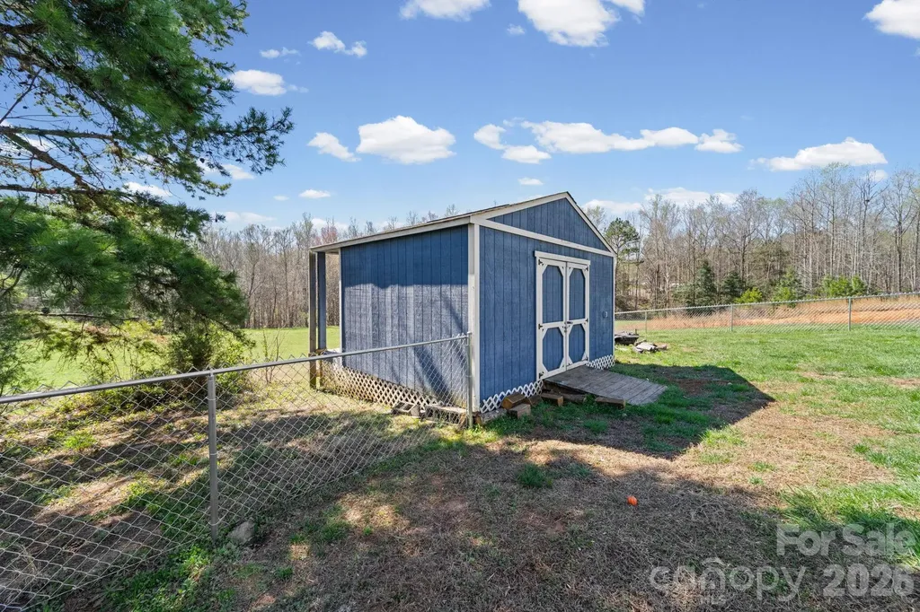1024 Daniel Drive Stanley NC 28164