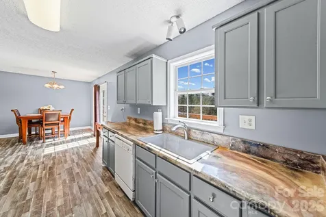 1024 Daniel Drive Stanley NC 28164