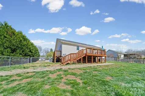 1024 Daniel Drive Stanley NC 28164