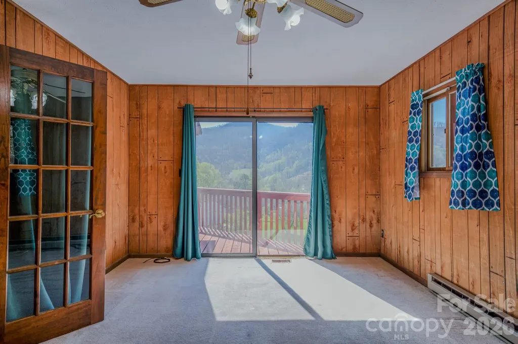 42 Camelfield Road Weaverville NC 28787