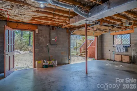 42 Camelfield Road Weaverville NC 28787