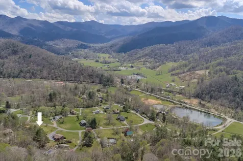 42 Camelfield Road Weaverville NC 28787