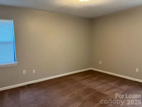 3633 Driftwood Drive Charlotte NC 28205