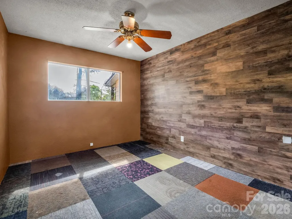 76 Adeles Way Hendersonville NC 28792