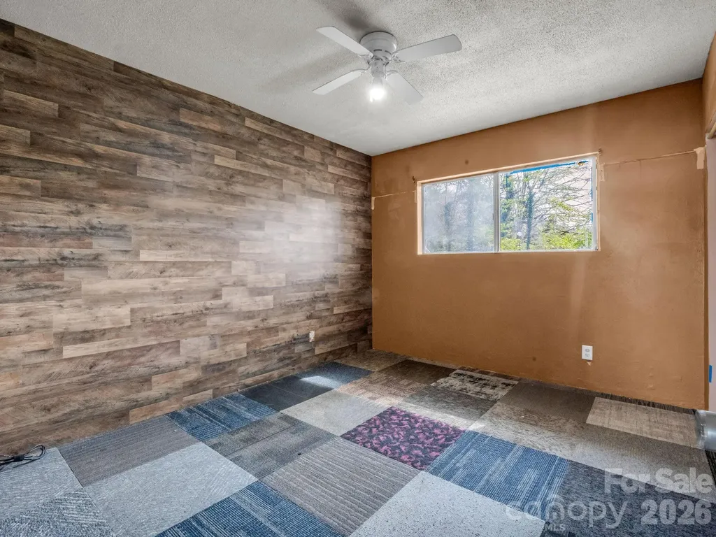 76 Adeles Way Hendersonville NC 28792