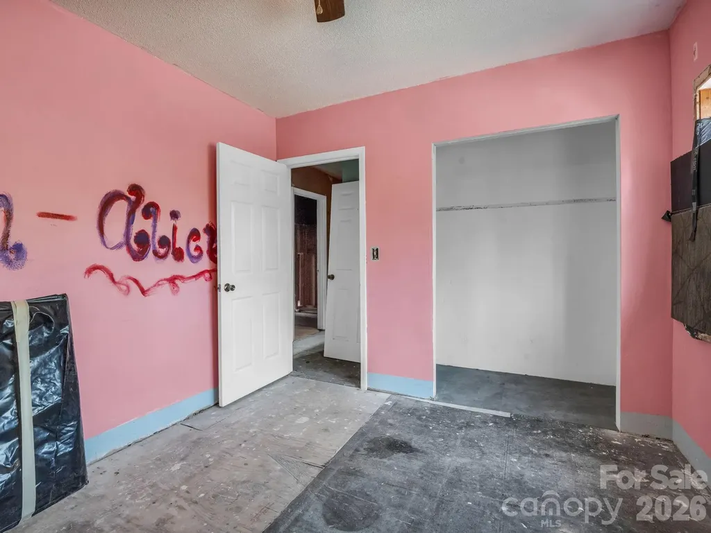 76 Adeles Way Hendersonville NC 28792