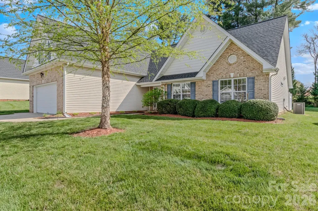 567 Caladium Court Kernersville NC 27284