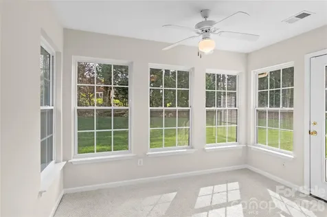 567 Caladium Court Kernersville NC 27284