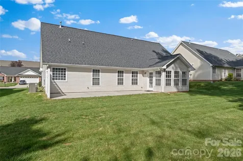 567 Caladium Court Kernersville NC 27284