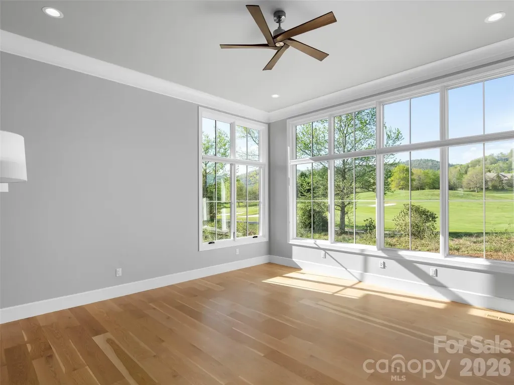 6 Walnut Valley Parkway Arden NC 28704
