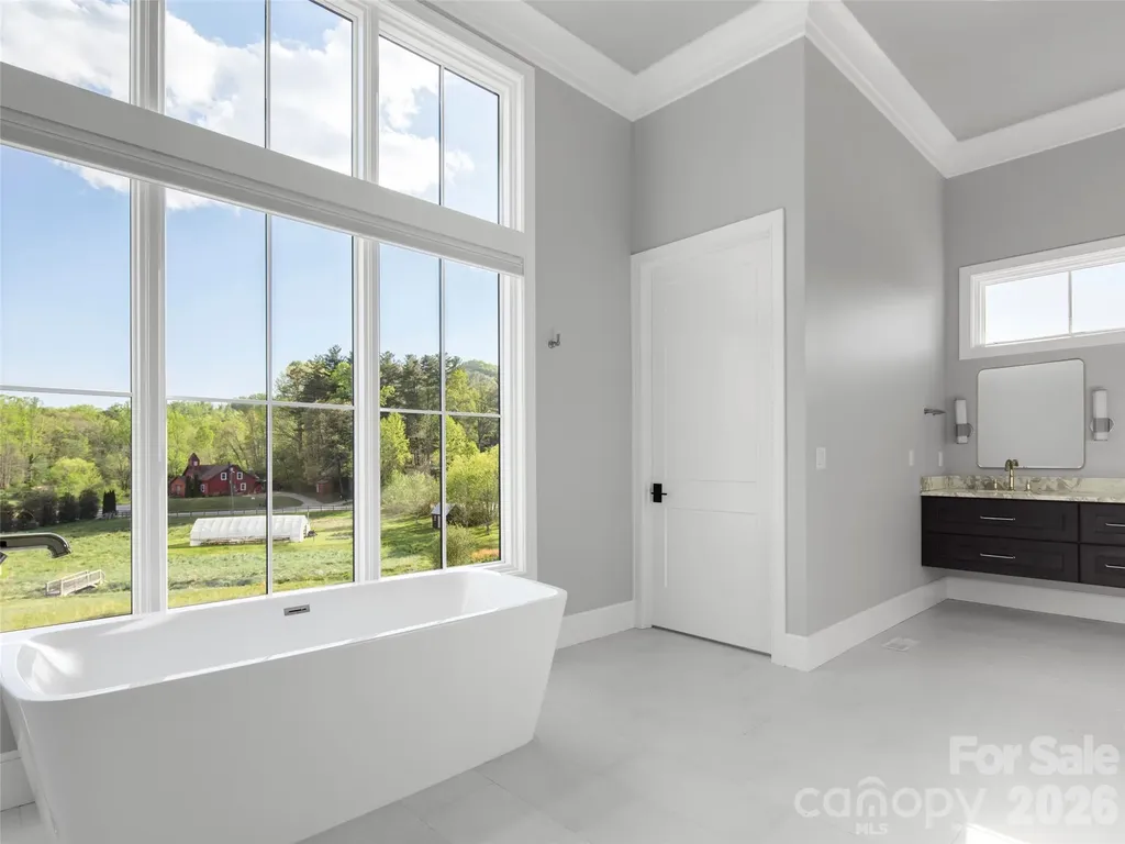 6 Walnut Valley Parkway Arden NC 28704