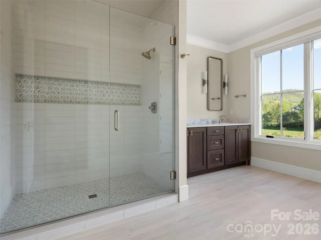 6 Walnut Valley Parkway Arden NC 28704