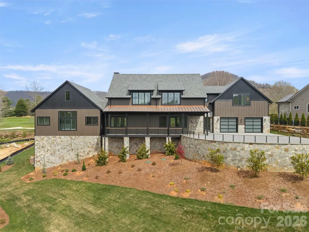 6 Walnut Valley Parkway Arden NC 28704