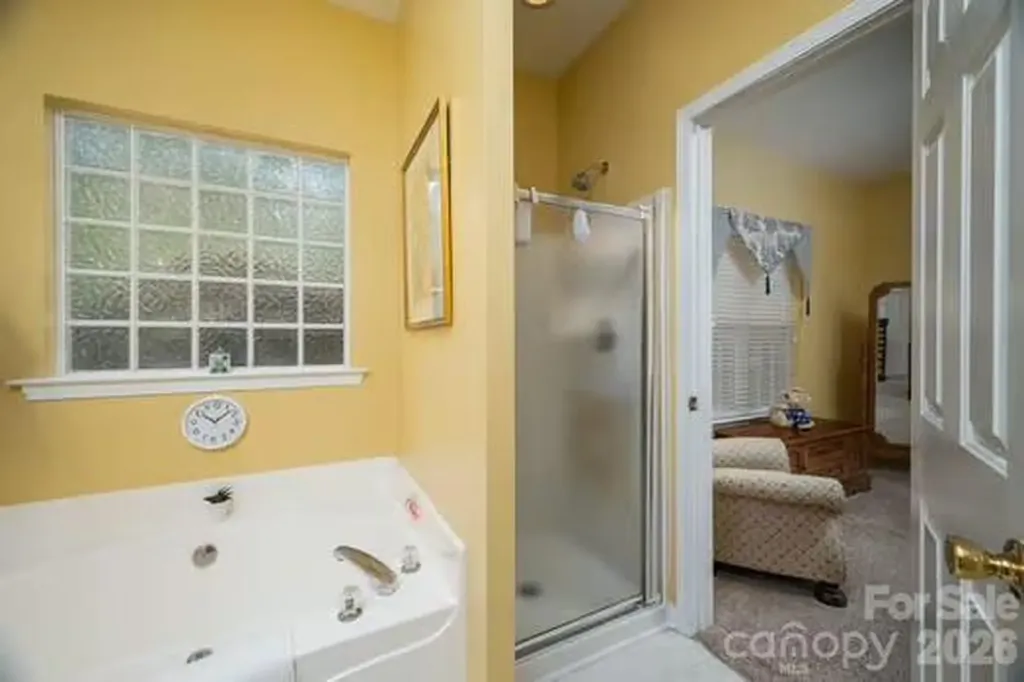 1614 Iverness Court Gastonia NC 28056