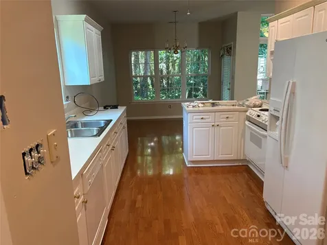 1614 Iverness Court Gastonia NC 28056