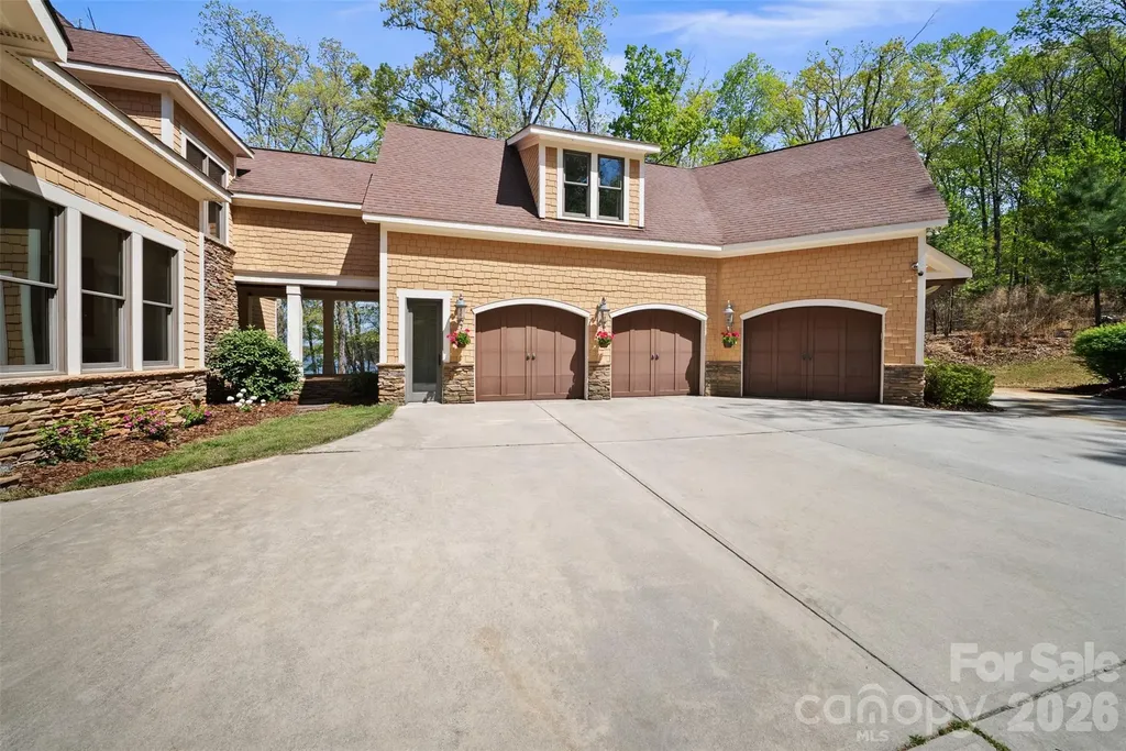 2312 Rocky Cove Lane Denton NC 27239