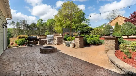 8219 Starnes Randall Road Charlotte NC 28215