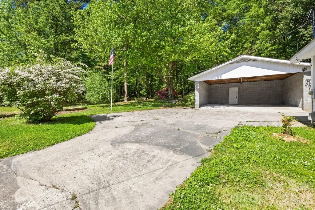 213 Ledford Drive Gastonia NC 28056