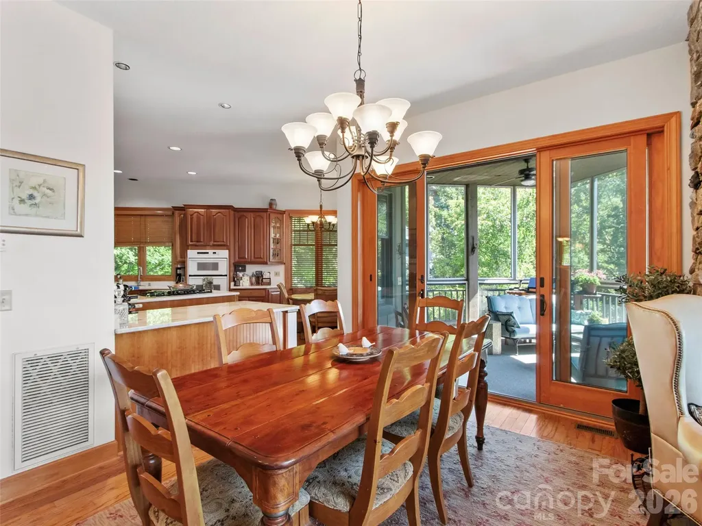 101 Spring Rock Road Burnsville NC 28714