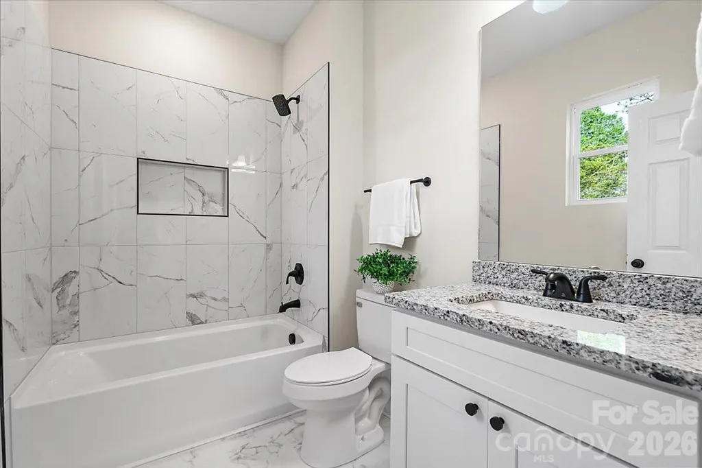 1129 3rd Street Spencer NC 28159