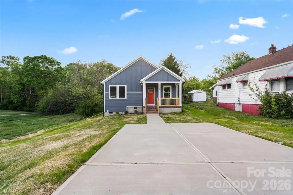 1129 3rd Street Spencer NC 28159