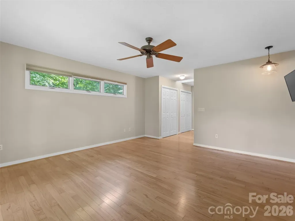 65 Gusv Court Brevard NC 28712