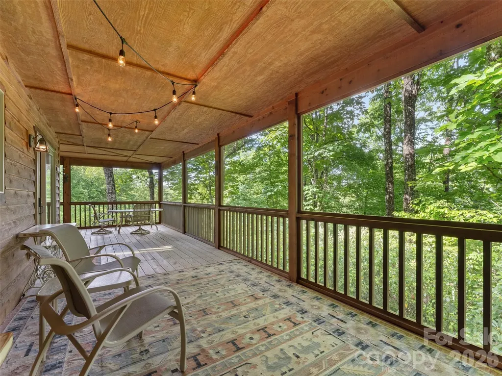 65 Gusv Court Brevard NC 28712