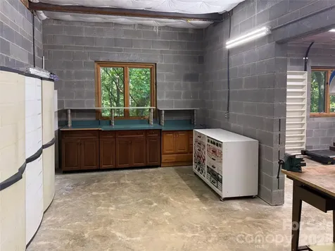 65 Gusv Court Brevard NC 28712
