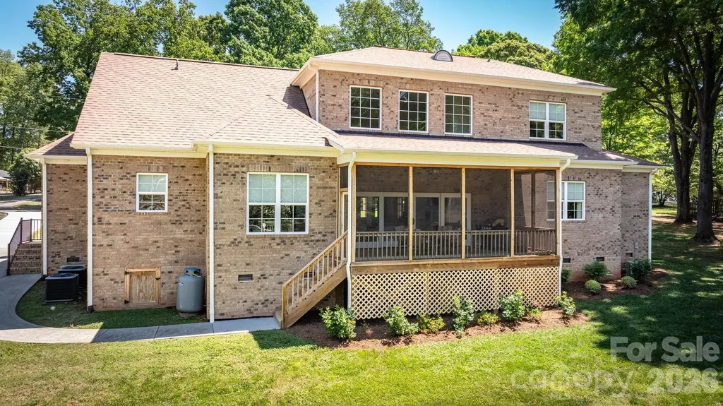 123 Lakefront Drive Mooresville NC 28117