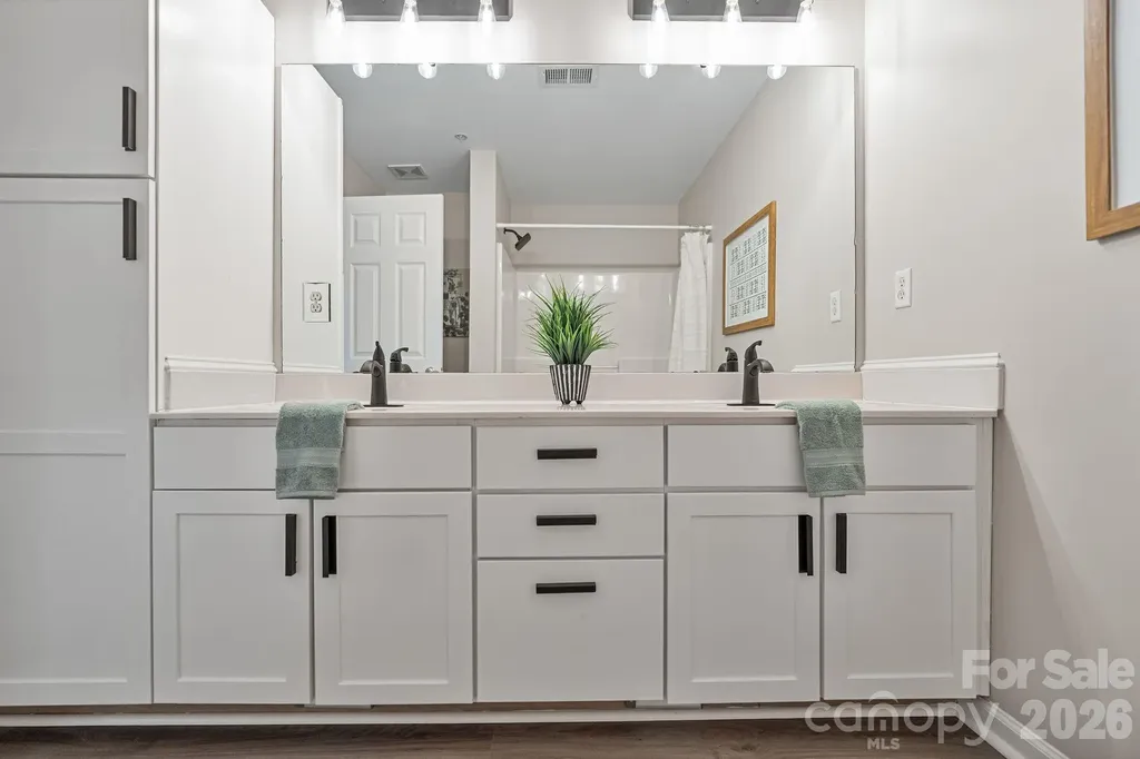 3566 Warp Street Charlotte NC 28205