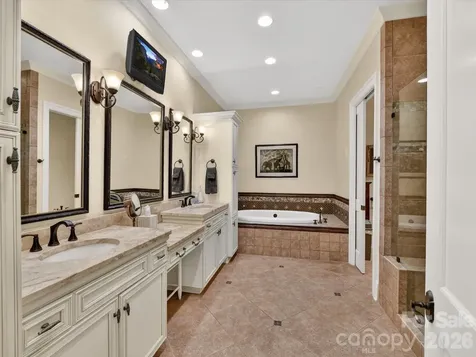 2223 Croydon Road Charlotte NC 28207