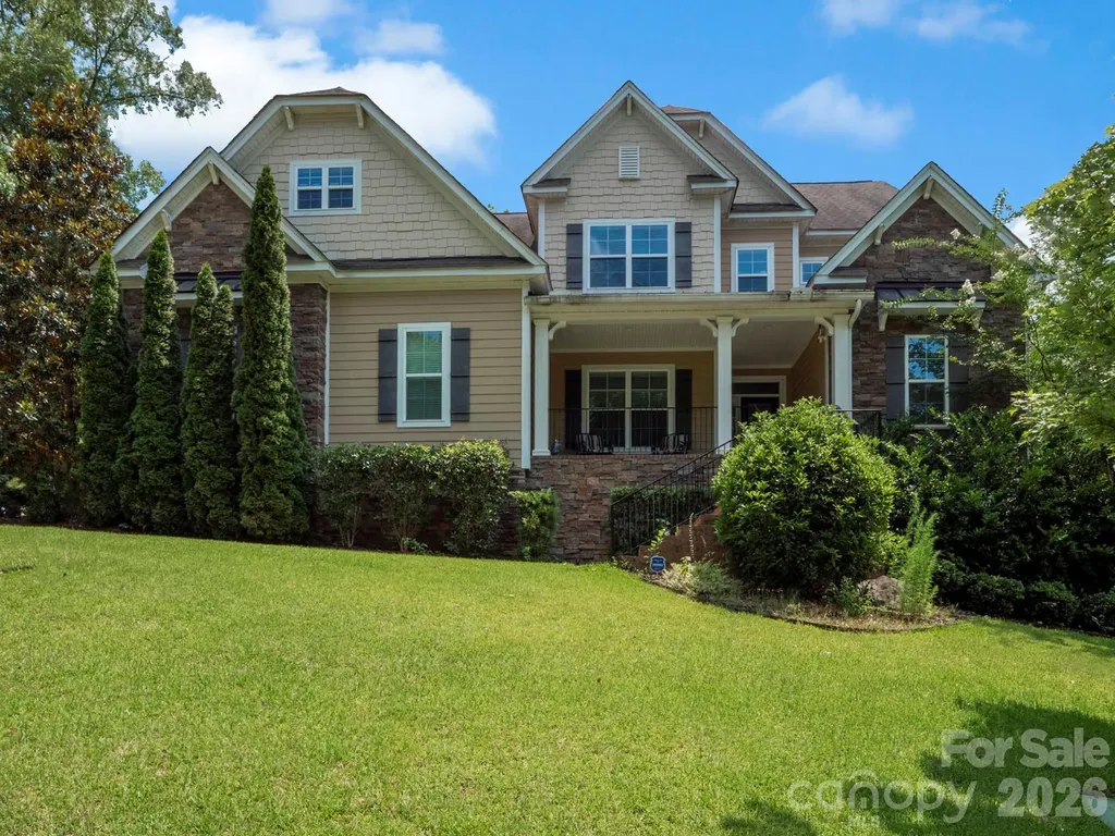 242 Wren Creek Circle Blythewood SC 29016