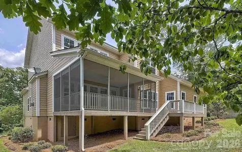 242 Wren Creek Circle Blythewood SC 29016