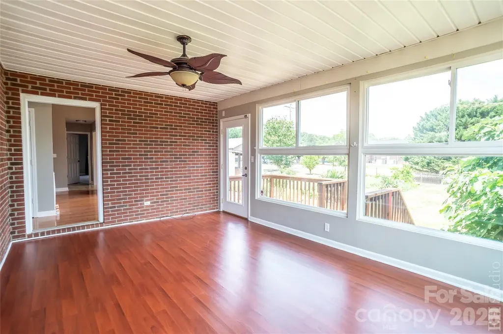 5146 Olde School Drive Hickory NC 28602