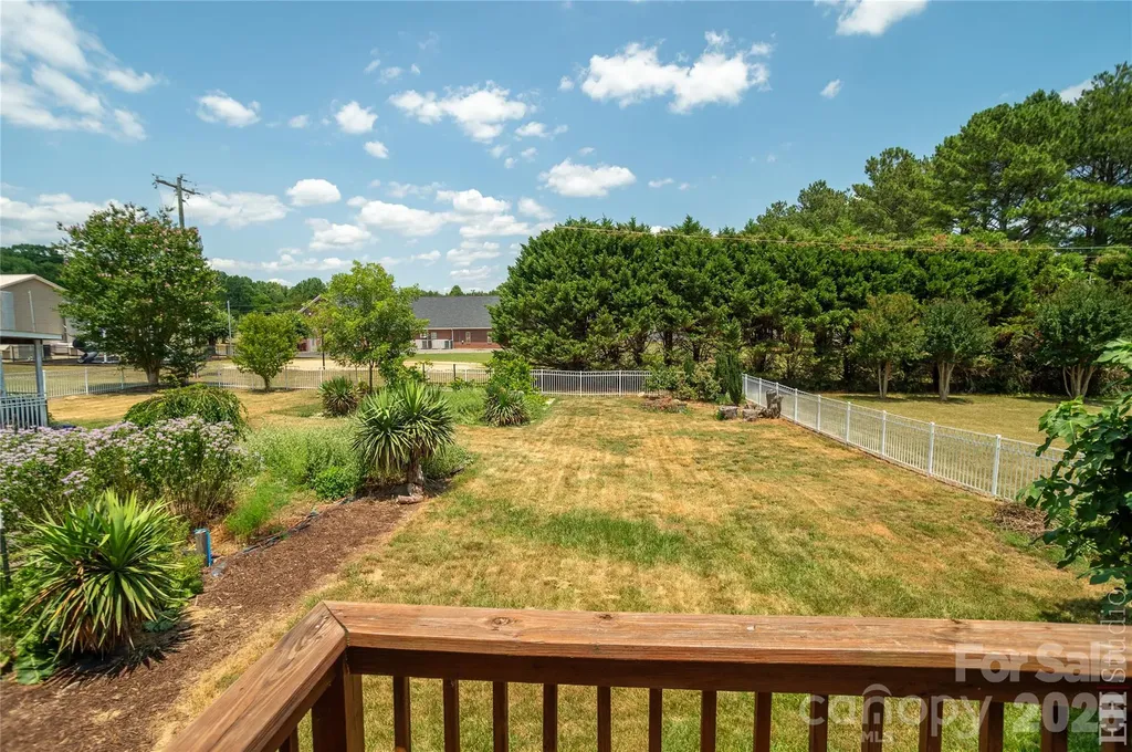 5146 Olde School Drive Hickory NC 28602