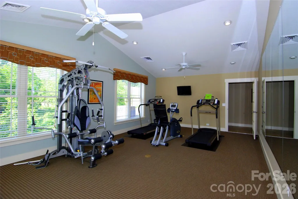20 Brookstone Place Candler NC 28715