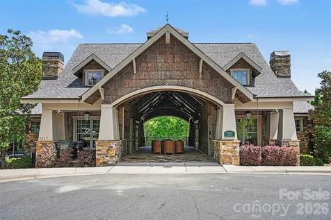 8027 Longwaters Court York SC 29745