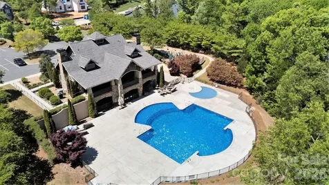 8027 Longwaters Court York SC 29745