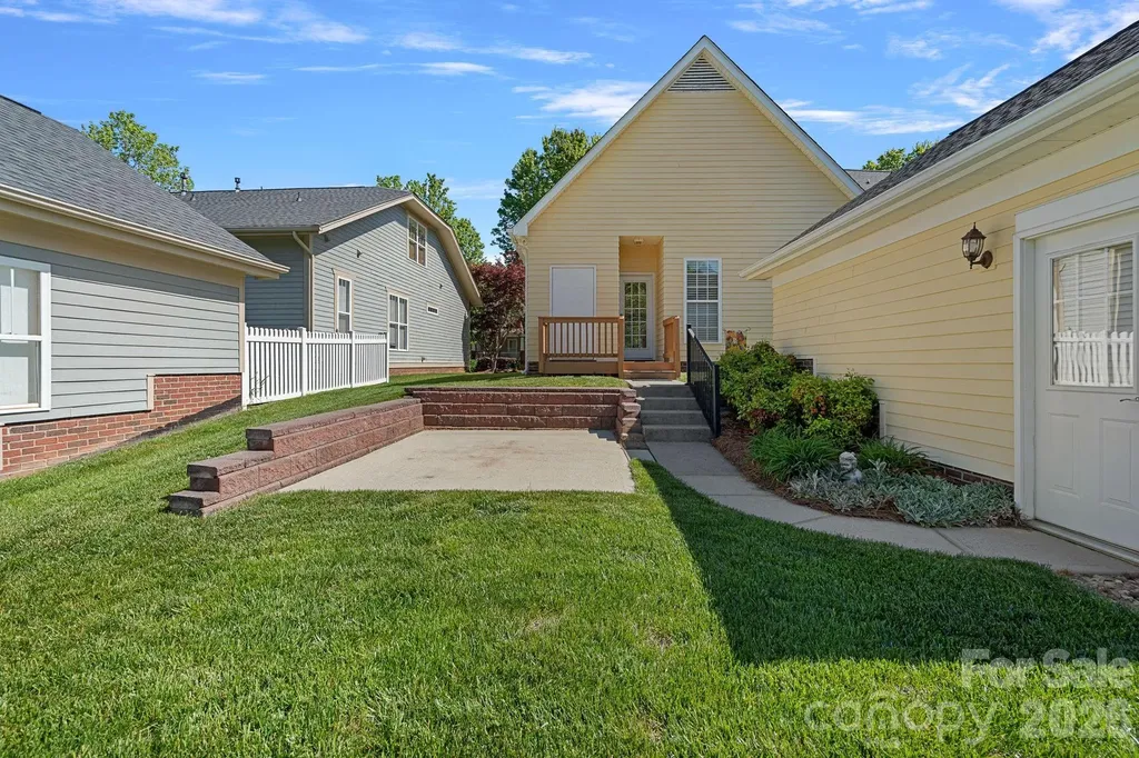 16506 Spruell Street Huntersville NC 28078