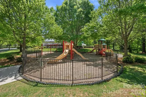 16506 Spruell Street Huntersville NC 28078