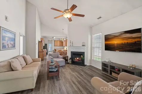 16506 Spruell Street Huntersville NC 28078
