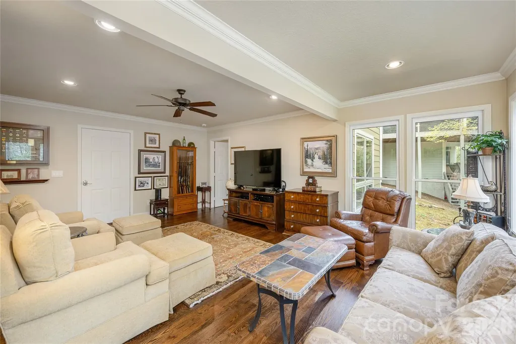508 Cobblestone Lane Flat Rock NC 28731