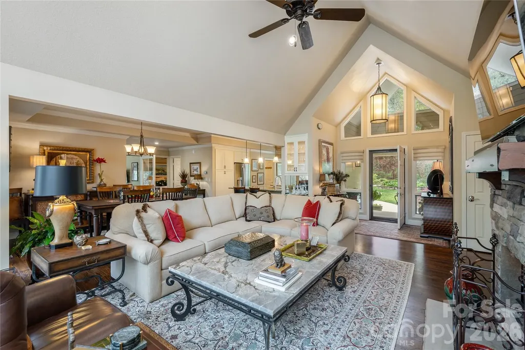 508 Cobblestone Lane Flat Rock NC 28731