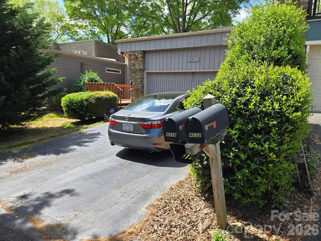 4236 Burning Tree Drive Charlotte NC 28277