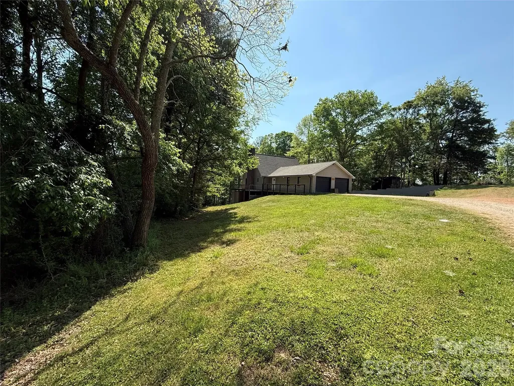 2922 Lovie Lane Hudson NC 28638